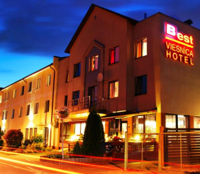 Hotel BEST with FREE PARKING, Riga